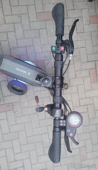 Predam na diely Kukurin m4 pro - 4
