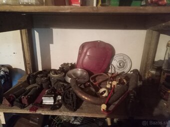 Zbytok po renovacii Jawa - 4