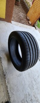 Predám pneumatiku 1 kus Dunlop sport maxx RT2 - 4