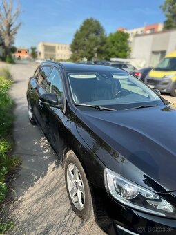Volvo V60 D2 2.0D, 2018, manuál, 142 000 km, servis - 4
