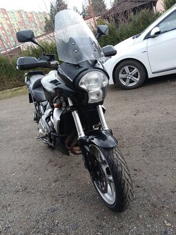 Predám KAWASAKI VERSYS 650, r.v.2008 - 4