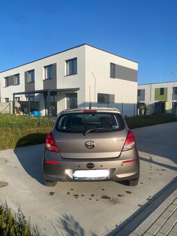 Predám Hyundai i20 1.2, vo výbornom stave - 4