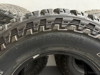 DIscoverer cooper s/t 285/70/R17 - 4