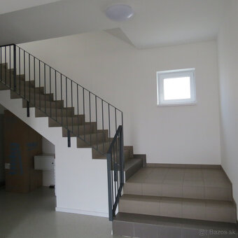 SENEC – NA PRENÁJOM - exkluzívny 3 izbový byt v novostavbe v - 4