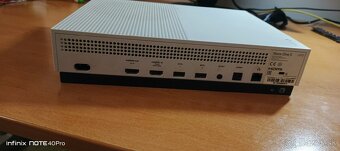 Xbox one S - 4