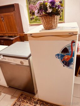 Calex ….. chladnička s mrazničkou - 4