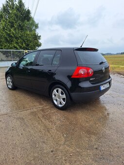 VW Golf 5 1,4 16V - 4