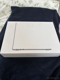 Predám MacBook Air (Apple M2) - 4