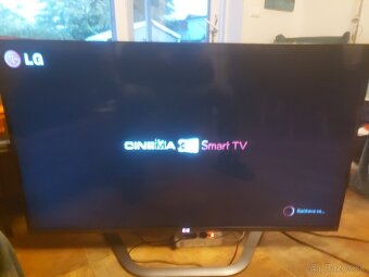 LG 55LA660S Smart 3D Hbb Tv Ľad 55" 140cm. - 4