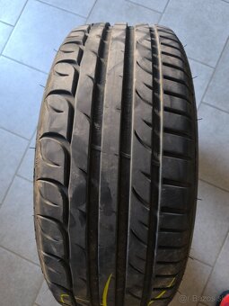 Predám letné pneumatiky 215/55 r17 - 4