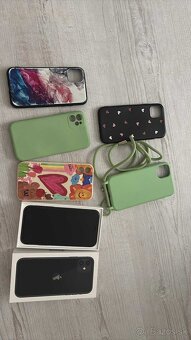 iPhone 11 - 4