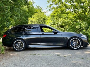 BMW F11 530xDrive Touring - 4