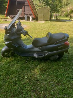 Piaggio X9 500 - 4