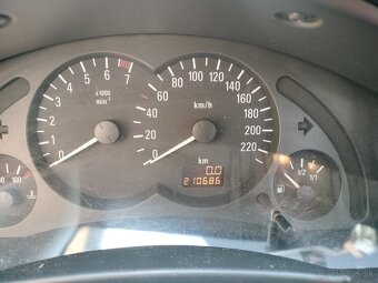 Opel Meriva 1,6 64kw - 4
