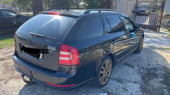 Škoda octavia 2 RS 125kw - 4