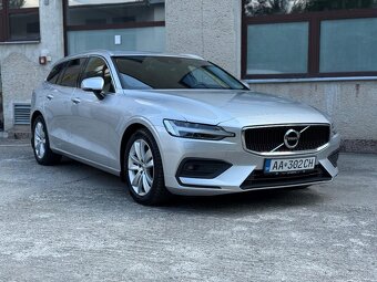 Volvo V60 B4 Momentum Pro - 4