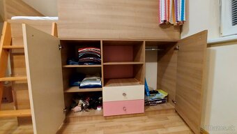 Predám detské vysoké postele na skrinkách - 4
