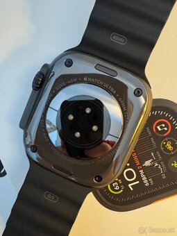 Apple Watch Ultra 2 (2024) 49mm Čierny titán - 4