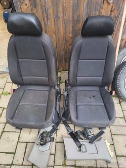 Rozpredám Audi a4 - 4