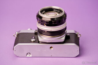 Nikon Nikomat. Nikkor 1:1.4f/50mm - 4