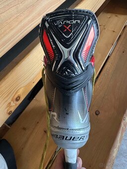 Predam korcule Bauer Vapor 3X - 4