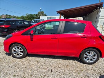 Toyota yaris - 4