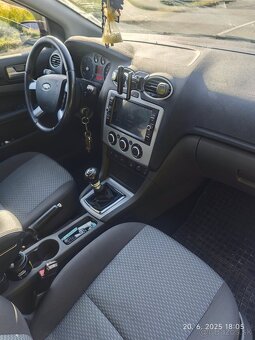 Predám Ford FOCUS 2tdci 100kw tv 2007 - 4