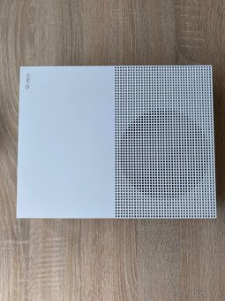 Xbox ONE S 500Gb + 1x ovládač - 4