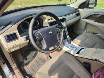 Predám Volvo XC70 r.v. 2008, motor D5 136kw - 4