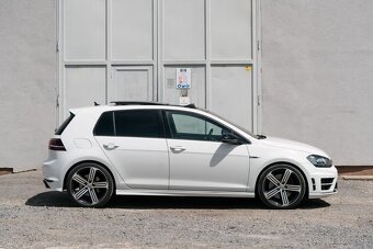 Volkswagen Golf R 2.0 TSI 4MOTION DSG - 4