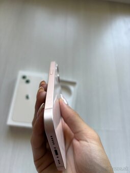 iPhone 13 - 4