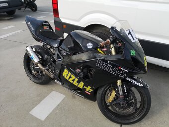 Predám okruhovku suzuki gsxr 600 k4 - 4