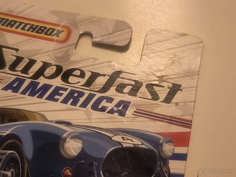 Matchbox Superfast America - 1965 Shelby Cobra 427 S/C - 4