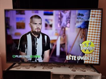 Predám LED TV LG 49LF510V Full HD - 4