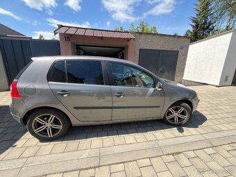 Volkswagen Golf 5 1.9 TDI - 4