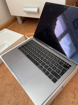 Macbook Air 13” - 4