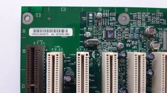 Zakladna doska Intel D815EEA2 /D815EPEA2 - 4