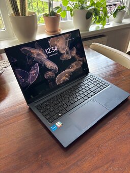 ASUS VIVOBOOK X1503ZA OLED - 4