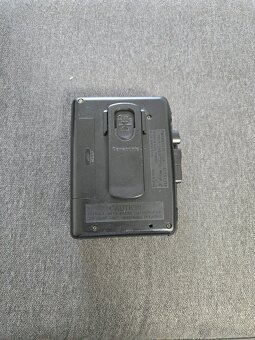 Panasonic RQ V65 (walkman) - 4