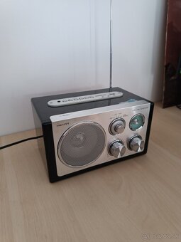 Rádio - 4