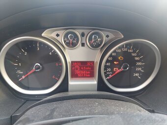 Ford Focus 1,6 TD kombi - 4