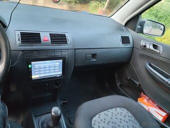 Škoda Fabia - 4