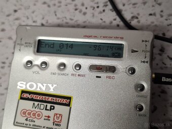 "ÚLOŽENKA" MD WALKMAN 》SONY MZ-R900 + PRÍSLUŠENSTVO - 4