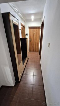 Prenájom 2 izb.byt, ul. Jarmočná Nitra Centrum - 4