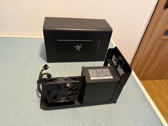eGPU RAZER CORE X - 4