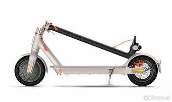 Xiaomi Mi Electric Scooter 3 - 4