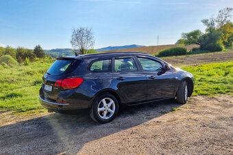 OPEL ASTRA SPORT TOURER 1.6 CDTI - 4