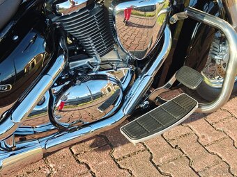 Suzuki C 800 VL 800 Intruder - 4