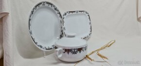 Porcelán Dvory Czechoslovakia - 4