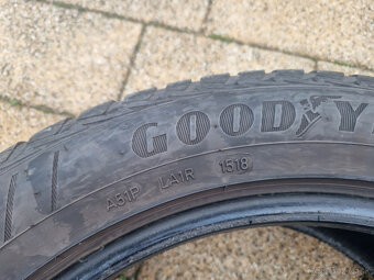 Goodyear Vector 4Seasons 235/50 r18 - 4
